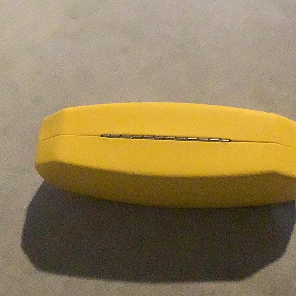 SWAROVSKI Hard Case/Yellow Eyeglass Case & Cleaning Cloth - Picture 5 of 8